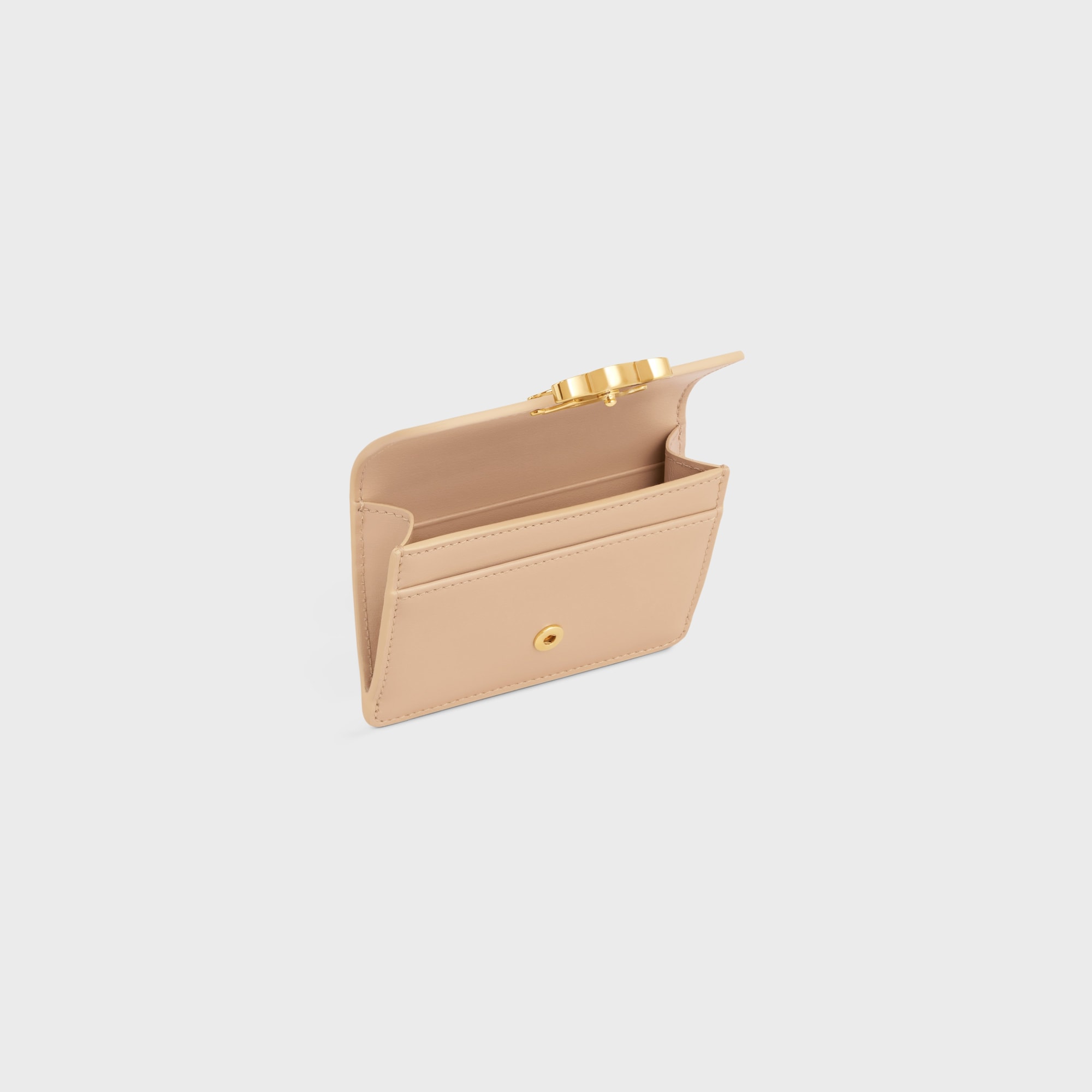 CARD HOLDER WITH FLAP TRIOMPHE IN SHINY CALFSKIN OAT BEIGE - Image 4